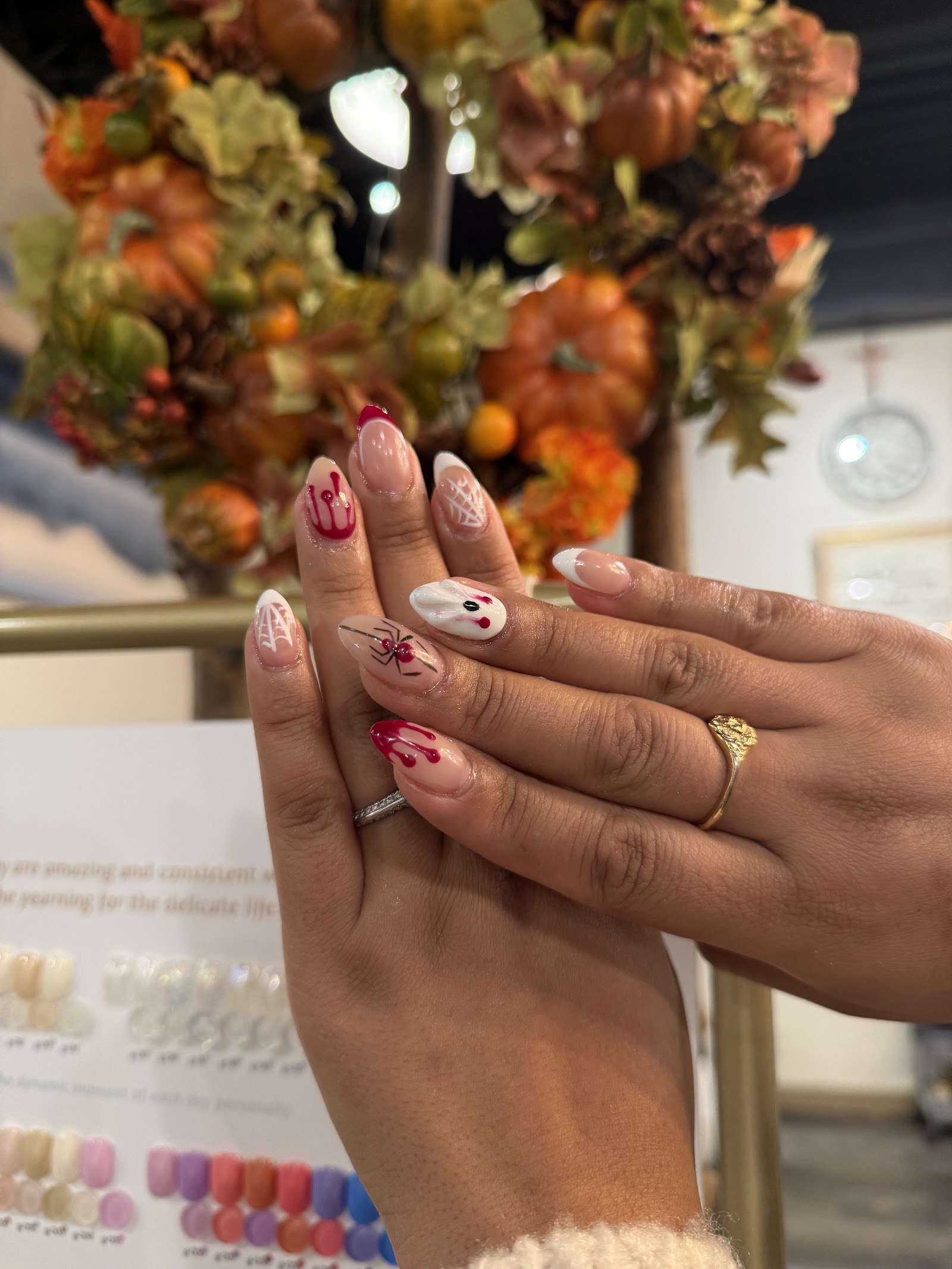 Natural Nails & Spa nail photo 4