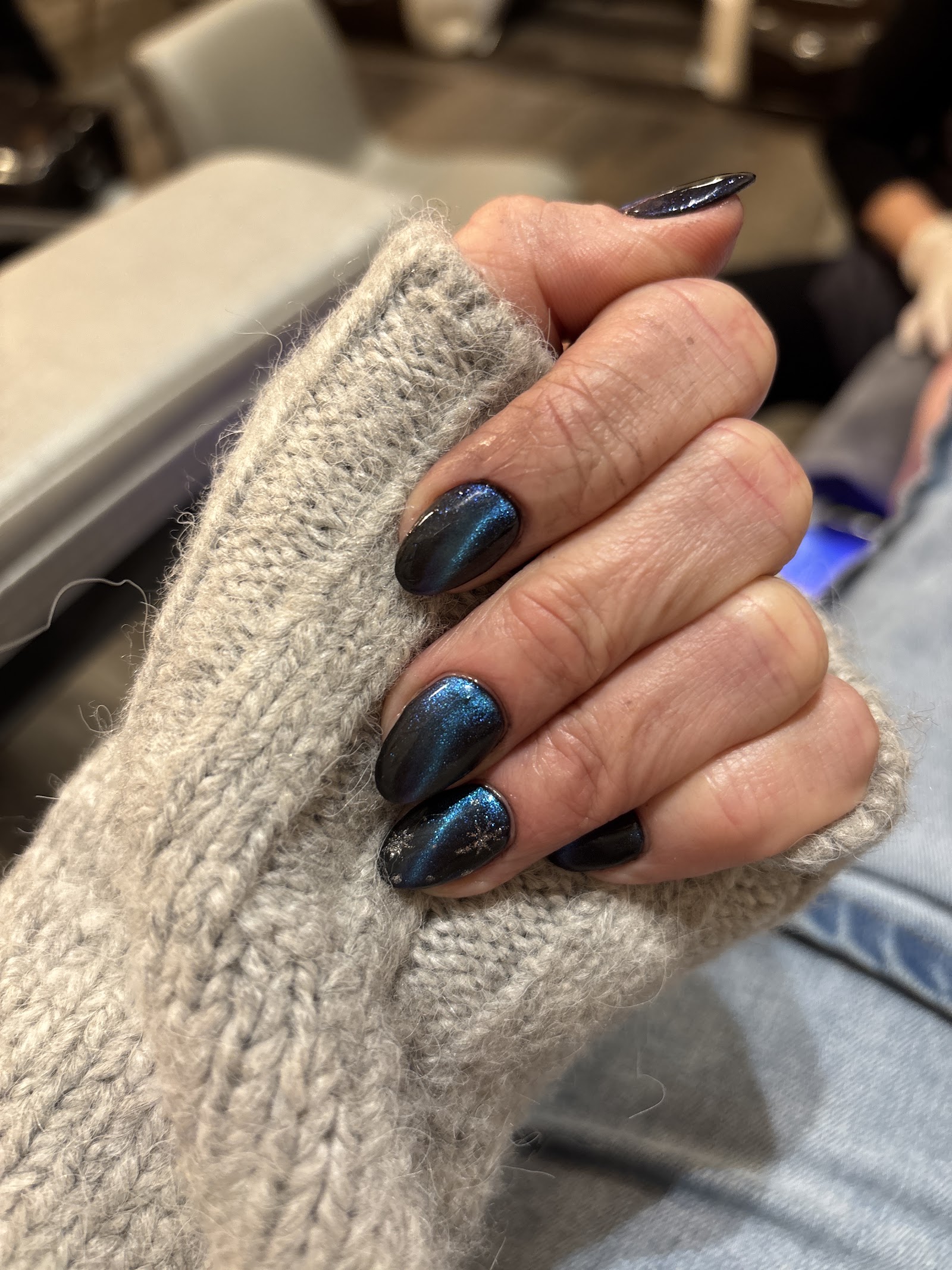 Natural Nails & Spa nail photo 8